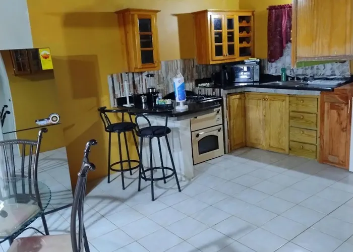 Aquamarine Ave Montego Bay