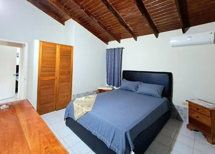 Aquamarine Ave Montego Bay